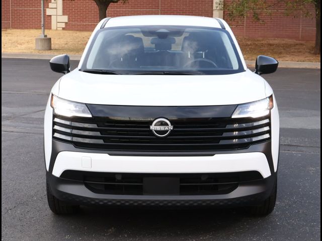 2025 Nissan Kicks S
