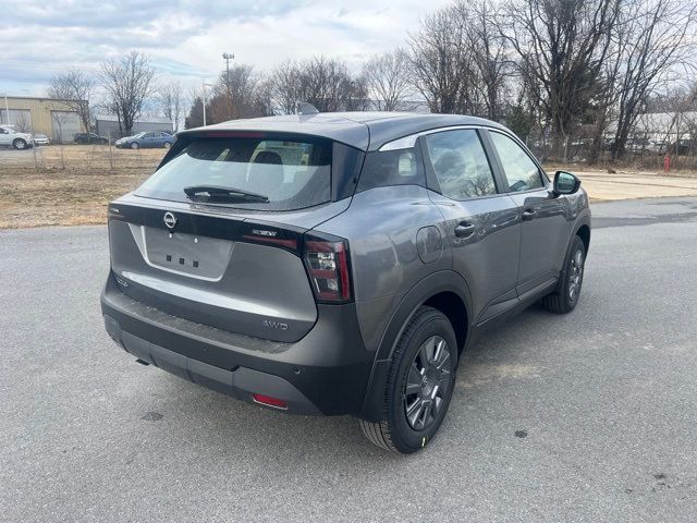 2025 Nissan Kicks S