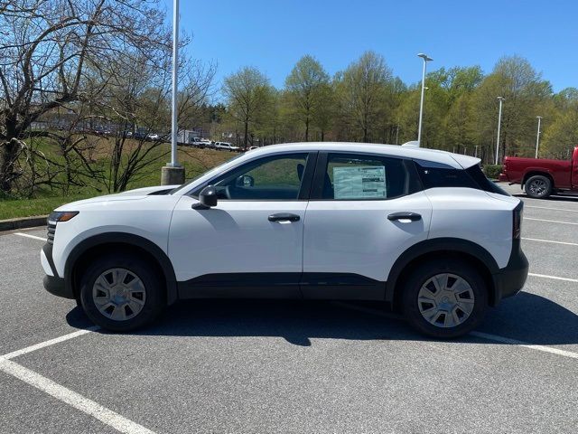 2025 Nissan Kicks S