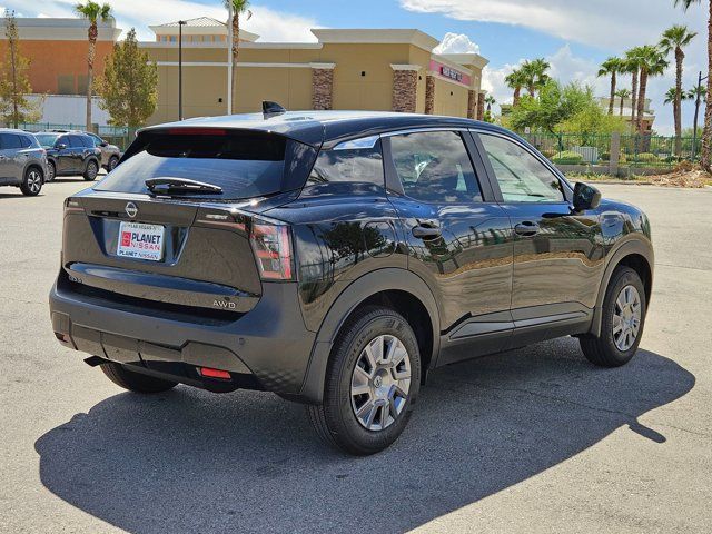 2025 Nissan Kicks S