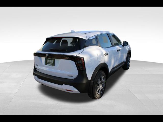 2025 Nissan Kicks S