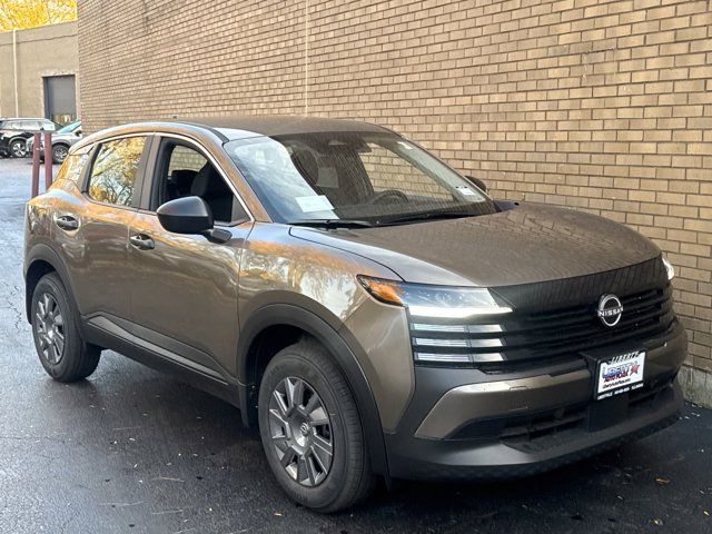 2025 Nissan Kicks S