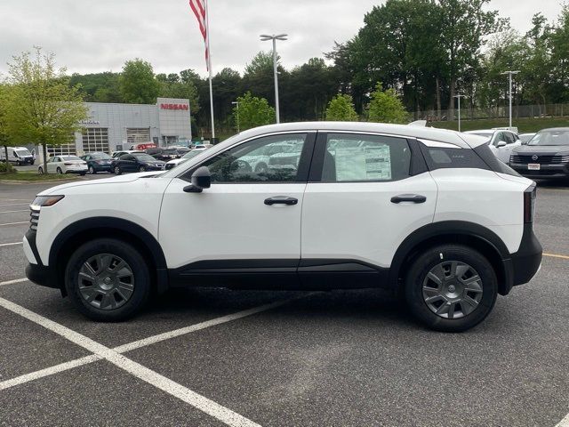 2025 Nissan Kicks S