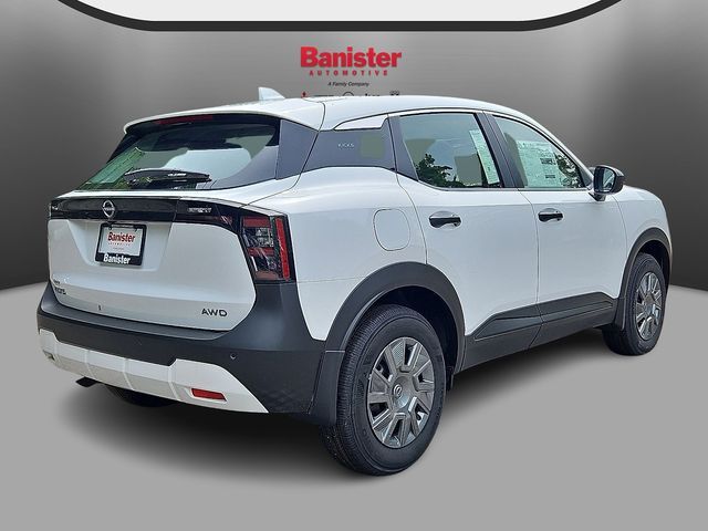 2025 Nissan Kicks S