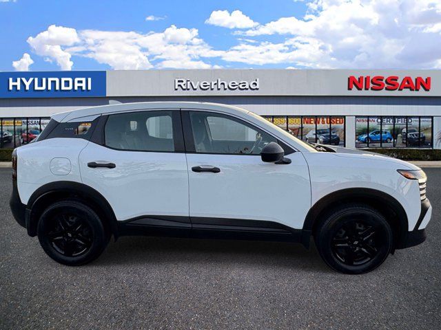 2025 Nissan Kicks S