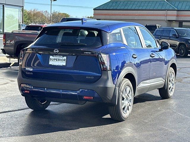 2025 Nissan Kicks S