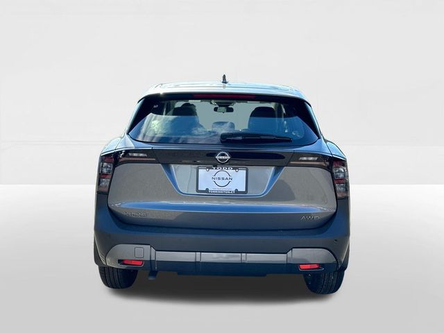 2025 Nissan Kicks S