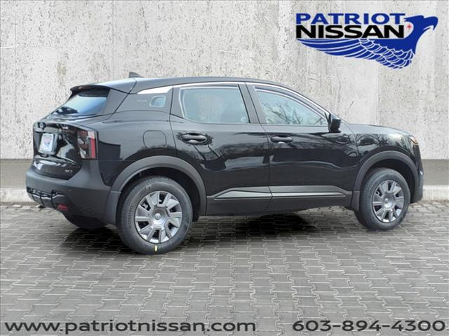 2025 Nissan Kicks S