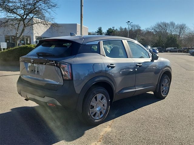 2025 Nissan Kicks S