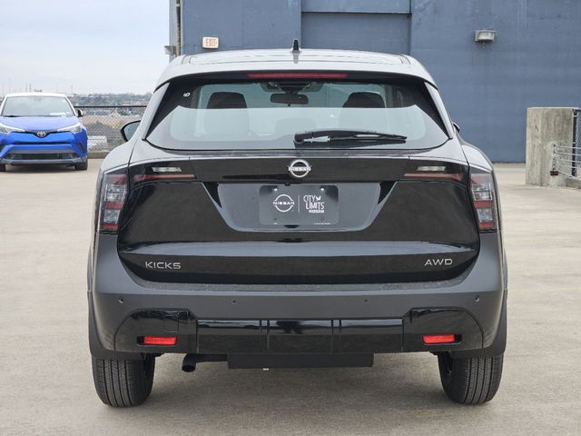 2025 Nissan Kicks S