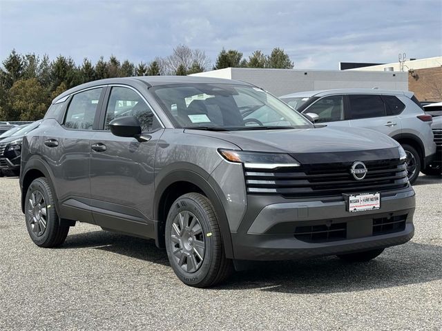 2025 Nissan Kicks S