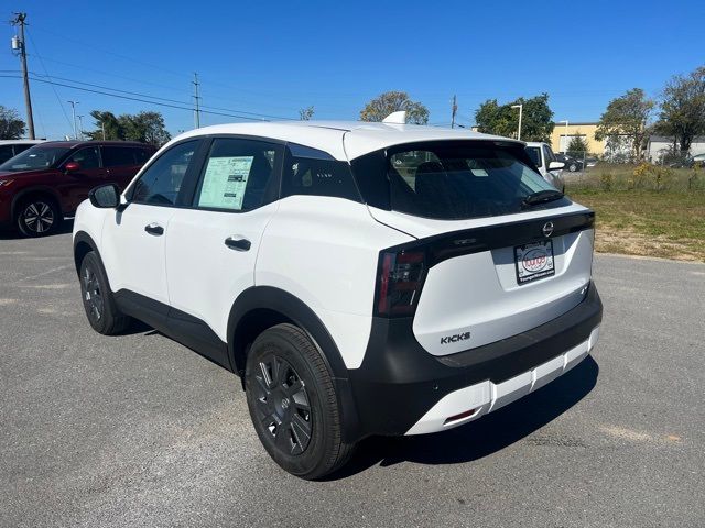 2025 Nissan Kicks S