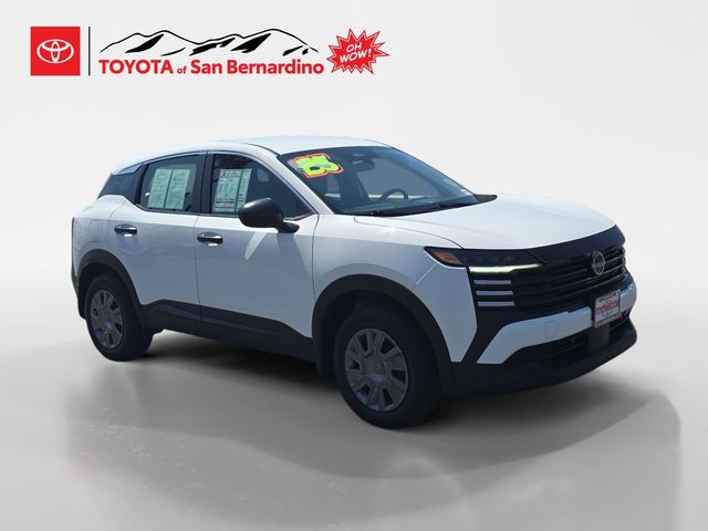 2025 Nissan Kicks S