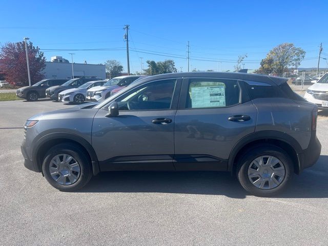 2025 Nissan Kicks S