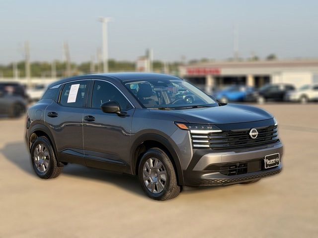 2025 Nissan Kicks S