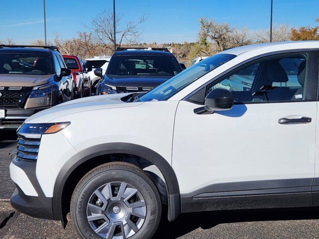 2025 Nissan Kicks S