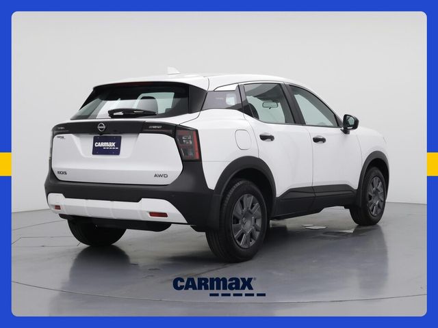 2025 Nissan Kicks S