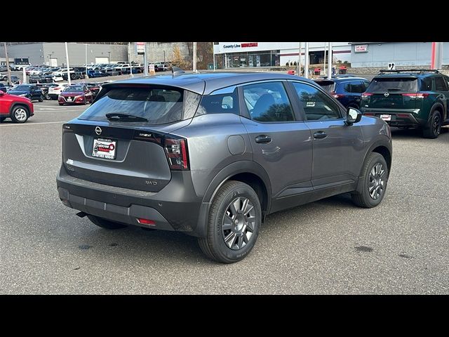 2025 Nissan Kicks S