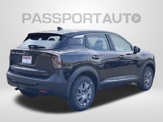 2025 Nissan Kicks S