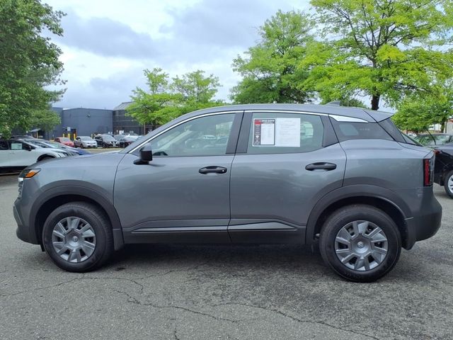2025 Nissan Kicks S