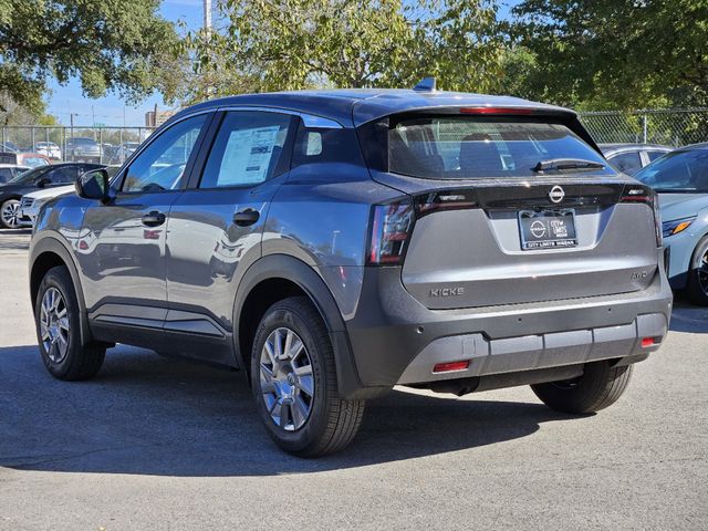 2025 Nissan Kicks S