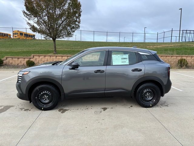 2025 Nissan Kicks S