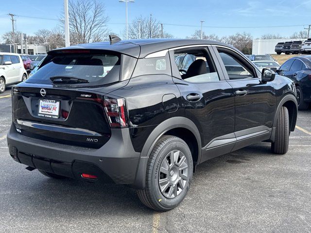 2025 Nissan Kicks S