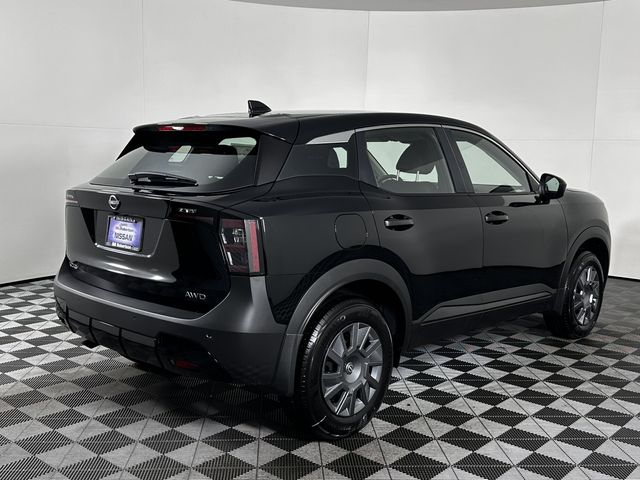 2025 Nissan Kicks S