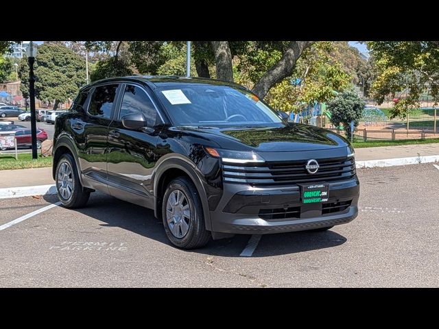 2025 Nissan Kicks S