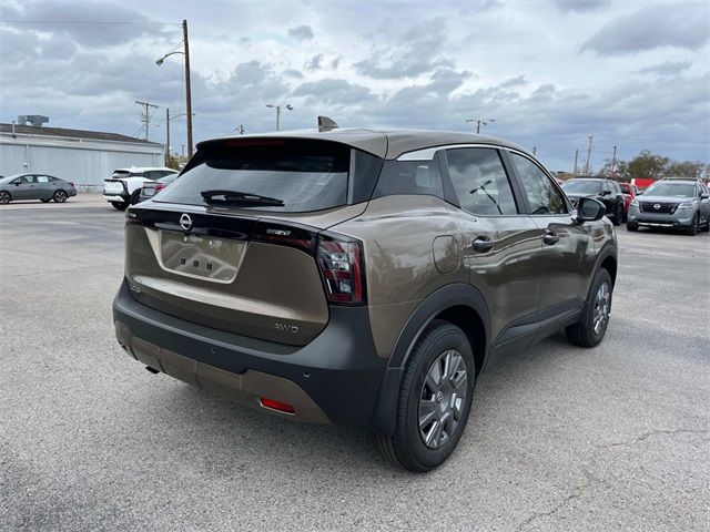 2025 Nissan Kicks S