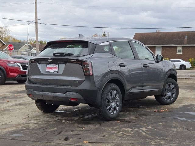 2025 Nissan Kicks S