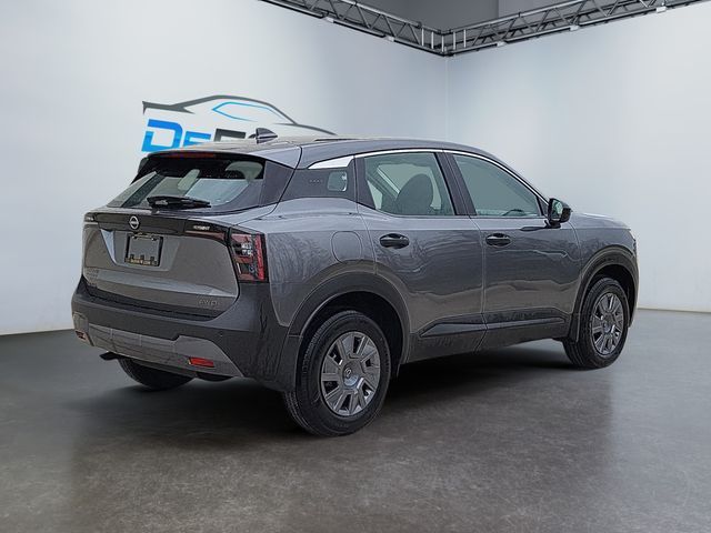 2025 Nissan Kicks S