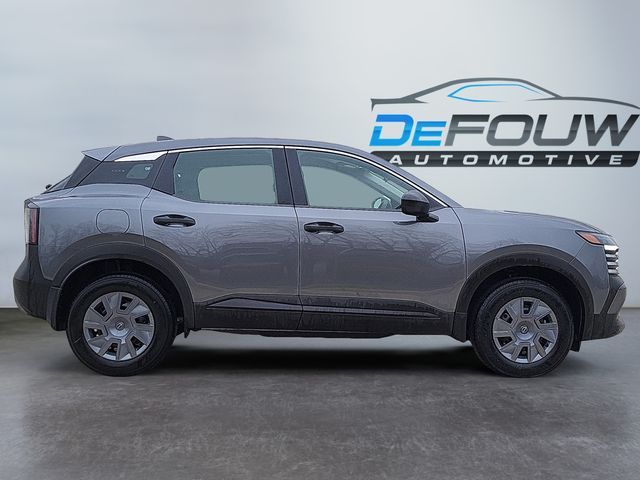 2025 Nissan Kicks S