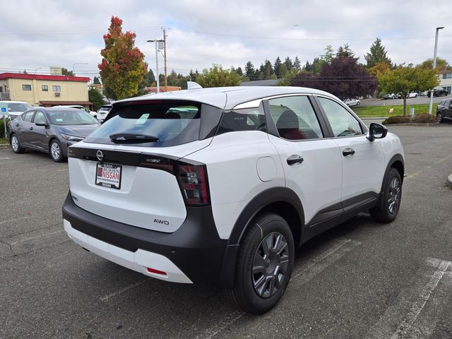 2025 Nissan Kicks S