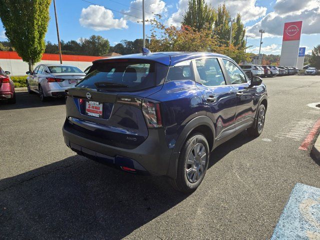 2025 Nissan Kicks S