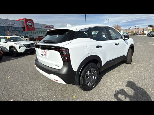 2025 Nissan Kicks S