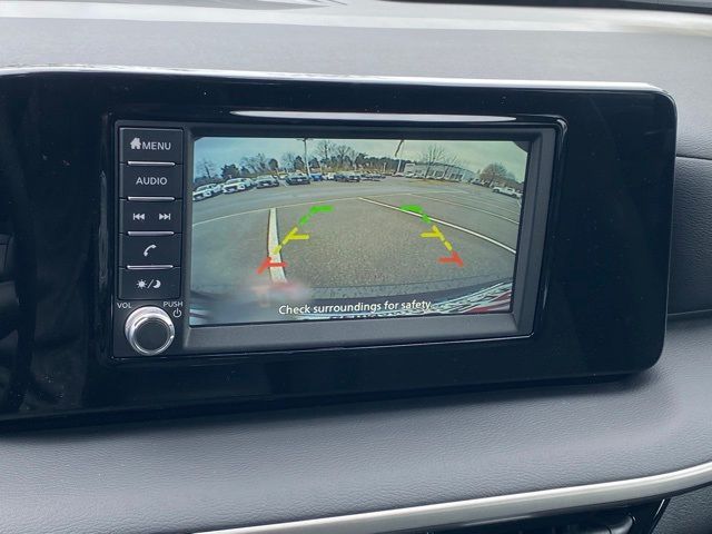 2025 Nissan Kicks S