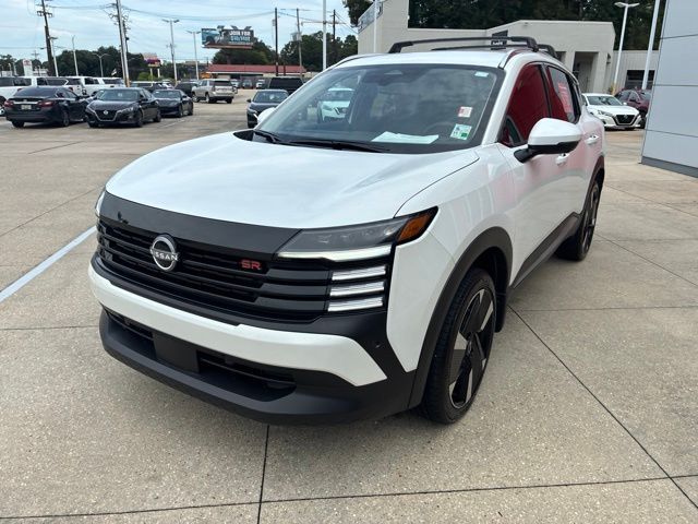 2025 Nissan Kicks SR