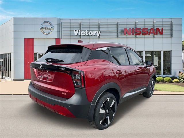 2025 Nissan Kicks SR