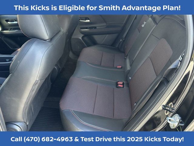 2025 Nissan Kicks SR