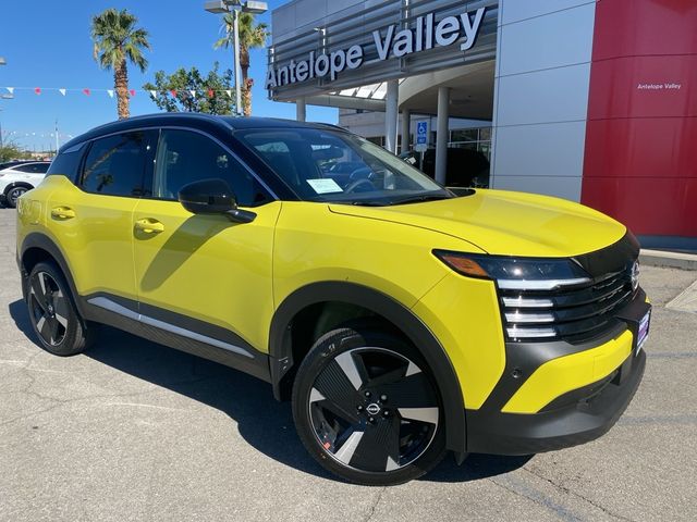 2025 Nissan Kicks SR