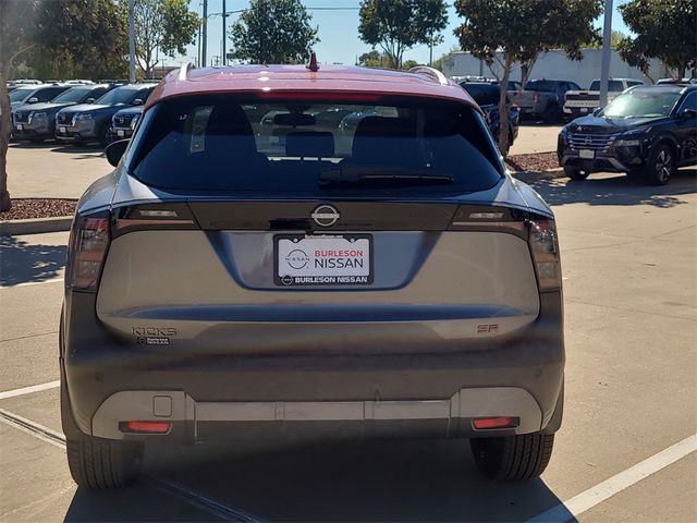 2025 Nissan Kicks SR