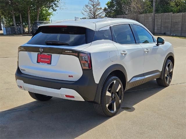 2025 Nissan Kicks SR