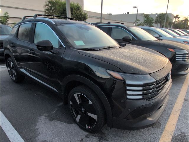 2025 Nissan Kicks SR
