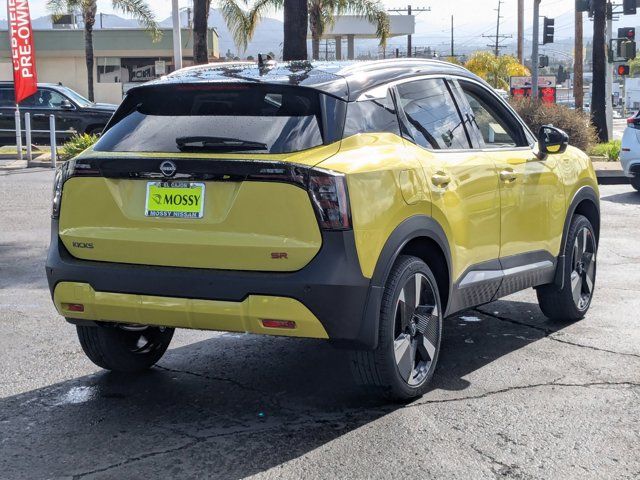 2025 Nissan Kicks SR