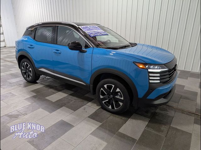 2025 Nissan Kicks SR