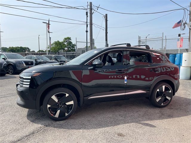 2025 Nissan Kicks SR