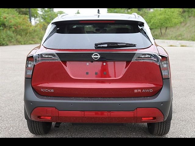 2025 Nissan Kicks SR