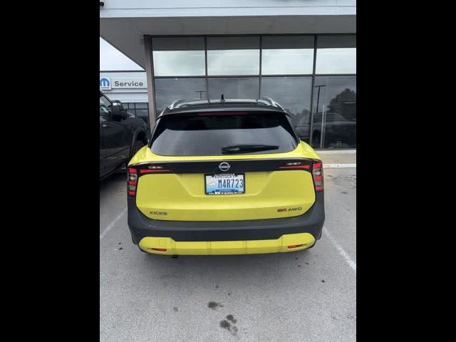 2025 Nissan Kicks SR