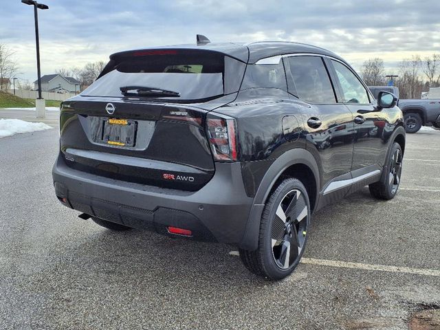 2025 Nissan Kicks SR